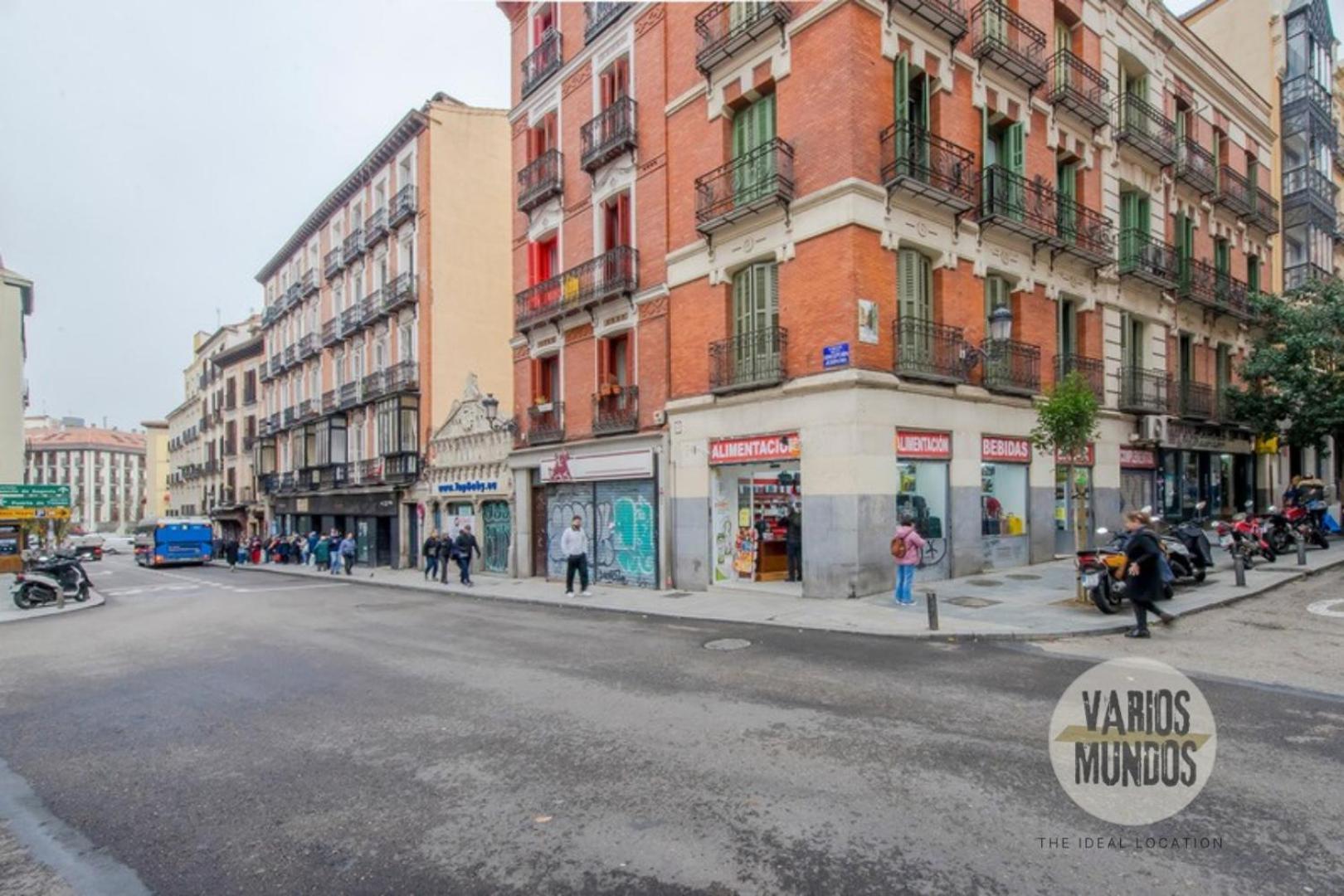 Aventura Para 3 En Sol, Ven A Concepcion Jeronima Madrid Extérieur photo